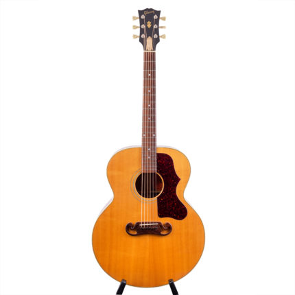Gibson J100 Xtra  "Photo "