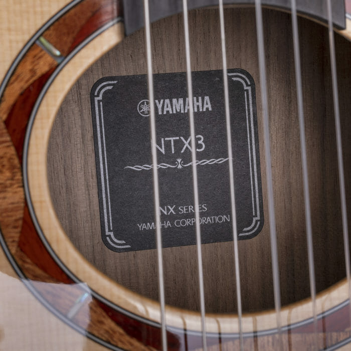 Yamaha NTX3 Akustik-Elektrik-Nylonsaitengitarre – Bild 7