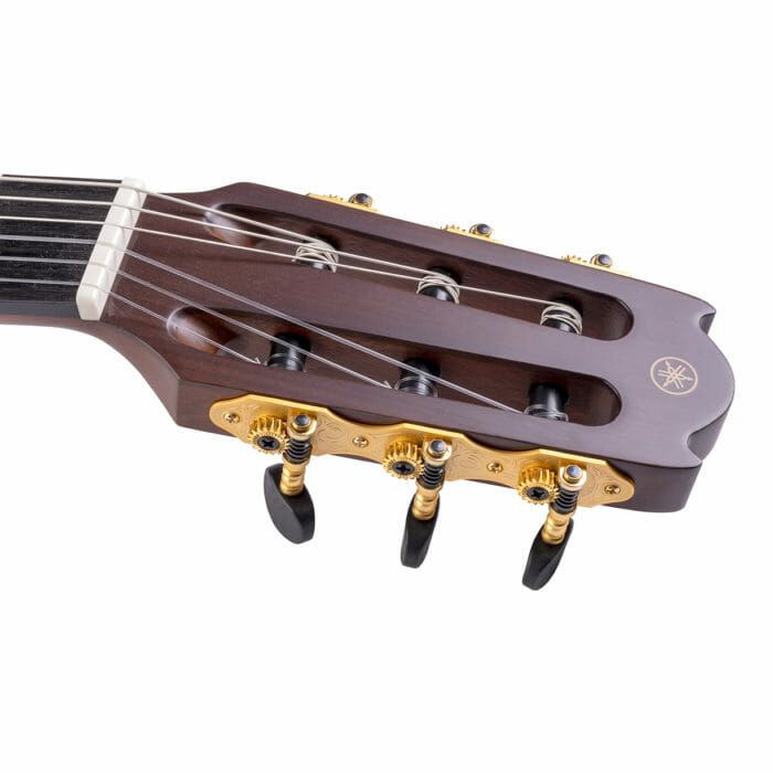 Yamaha NTX3 Akustik-Elektrik-Nylonsaitengitarre – Bild 10