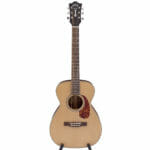 Guild M-140 NAT Westerngitarre