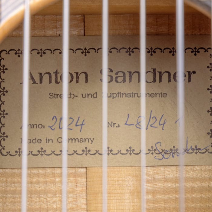 Anton Sandner 8-saitige Konzertgitarre L8/24-1 – Bild 3